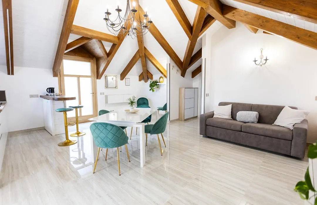 Villa Italia-1